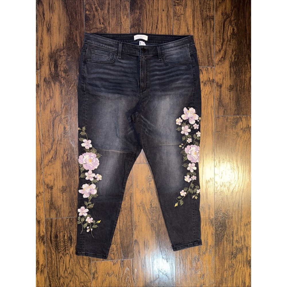 Lane Bryant Skinny Jeans Floral Embroidered 18R Black Denim Plus Stretch Boho